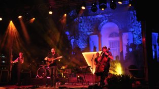 Joc de llums espectacular, a l'alçada del show i de l'espai que el va acollir