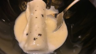 Caneló amb crema de tòfona (Gaig)