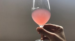 Aquest és el bonic color que té ara mateix el vi
