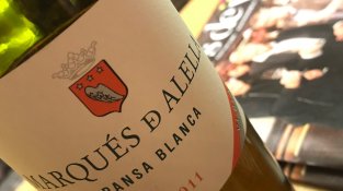 Raventós d'Alella ens va regalar una joia: unes ampolles de Marquès d'Alella 2011. Estava fantàstic!