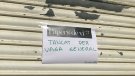 Papers de vi també fa vaga