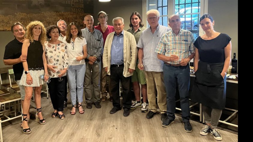 L'associació Vinya Celler Masia obre una vinateria al centre de Barcelona
